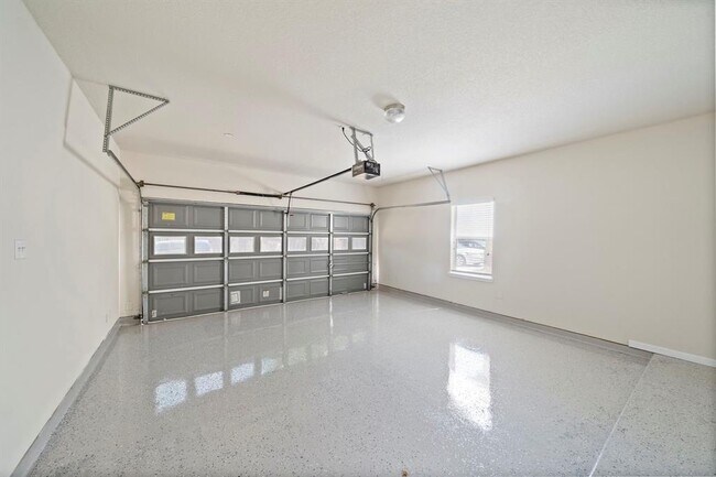 Building Photo - 2407 Lacyberry St