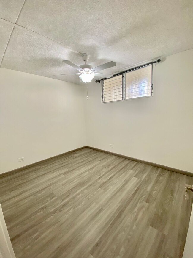 Building Photo - RENOVATED 2 bedroom, 2 bathroom at Waipuna...
