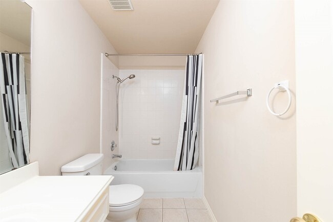 Building Photo - 21418 Grand Hollow Ln