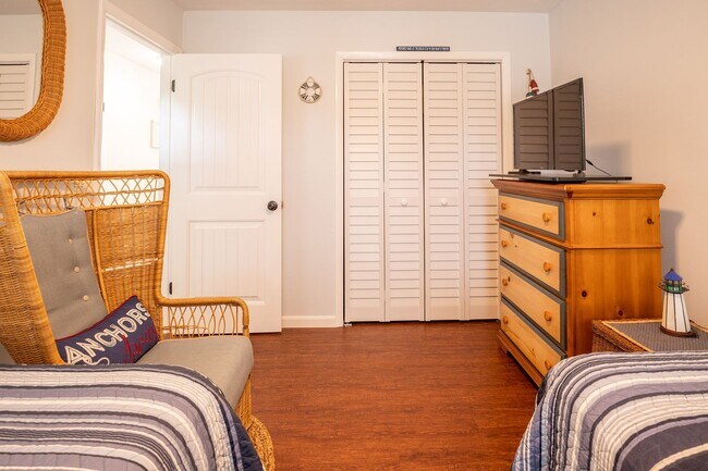 Building Photo - OCEANFRONT OFF-SEASON MONTHLY RENTAL - OCT...