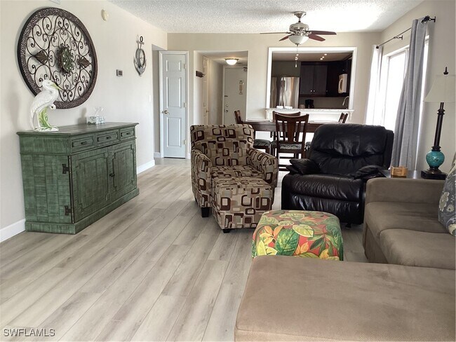 Building Photo - 6900 Estero Blvd