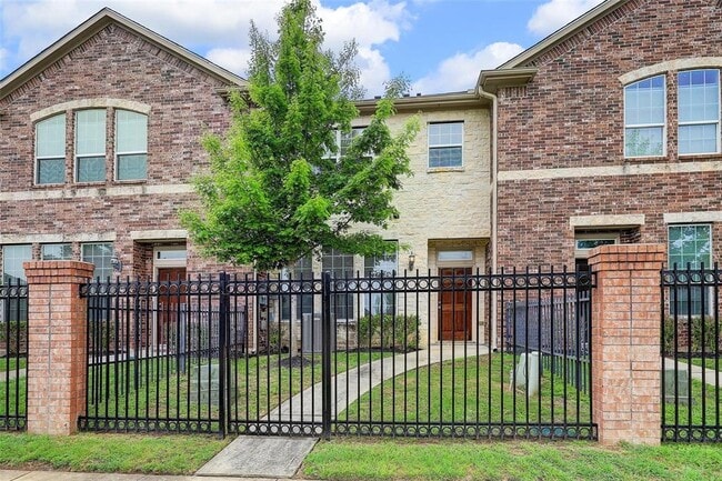 Building Photo - 2723 Misty Heath Ln