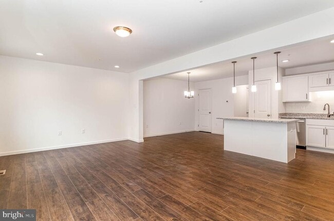 Building Photo - 8177 Haley Ct