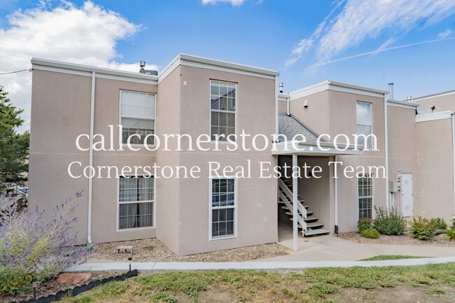 Primary Photo - 3510 Parkmoor Village Dr