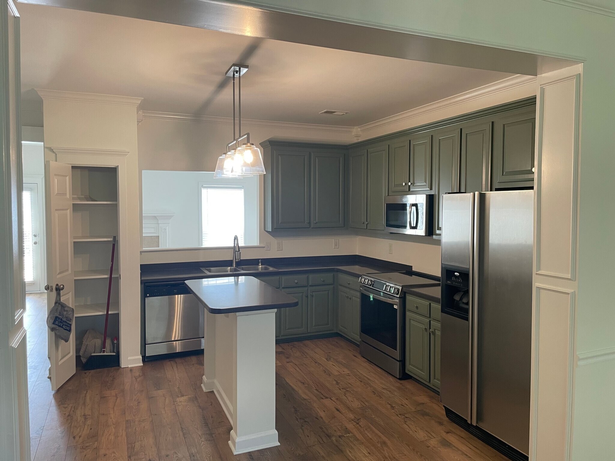 Building Photo - 7706 Porter House Dr