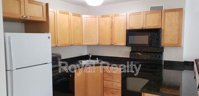 Building Photo - 430 Kaiolu St