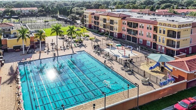 Building Photo - 13941 Clubhouse Dr