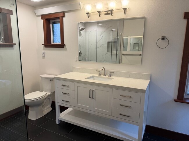 Building Photo - Langley Craftsman in Park-Like Setting and One Small Pet Allowed