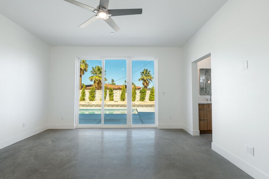 Building Photo - 416 Rosa Parks Rd