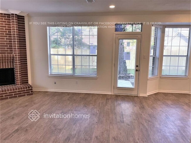 Building Photo - 14 E Trillium Cir