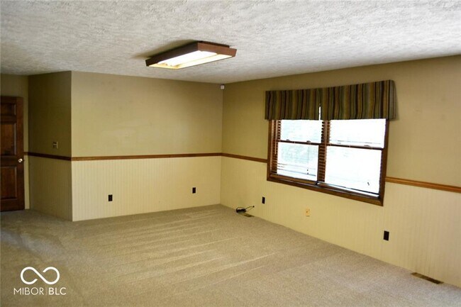 Building Photo - 8951 W 525 N
