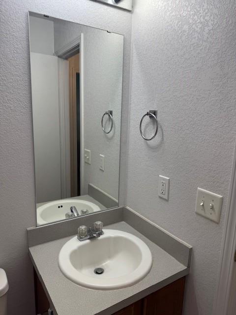 Building Photo - 2412 Waterleaf Dr