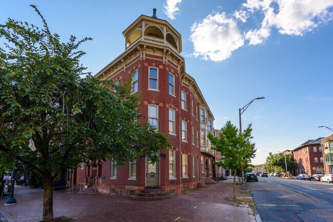 Building Photo - 132 State St