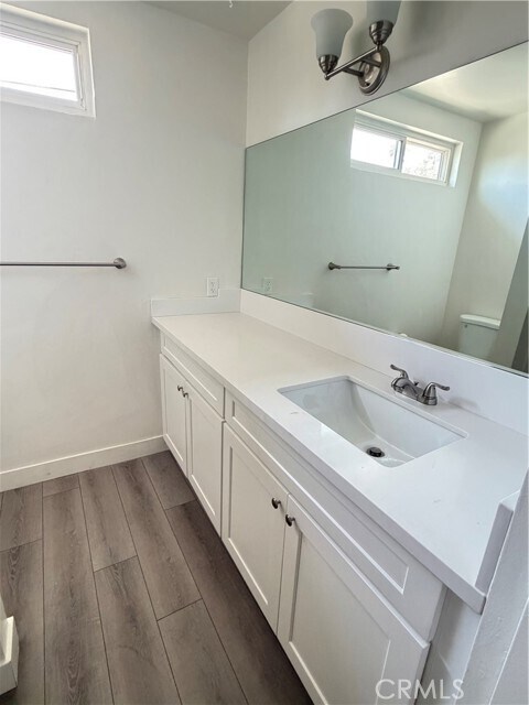 Building Photo - 15121 Woodruff Ave