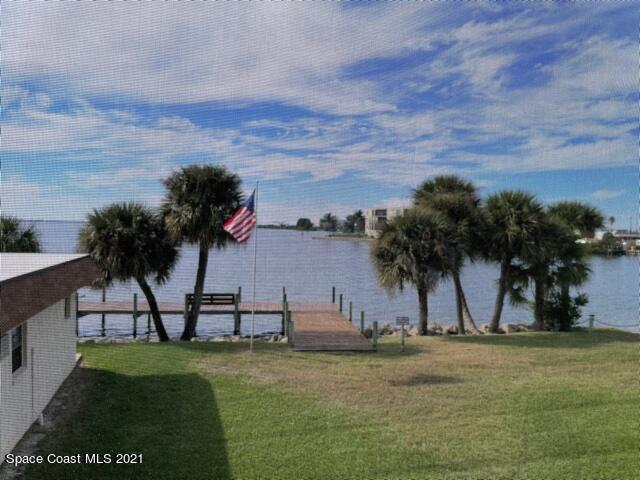 Building Photo - 3833 S Banana River Blvd