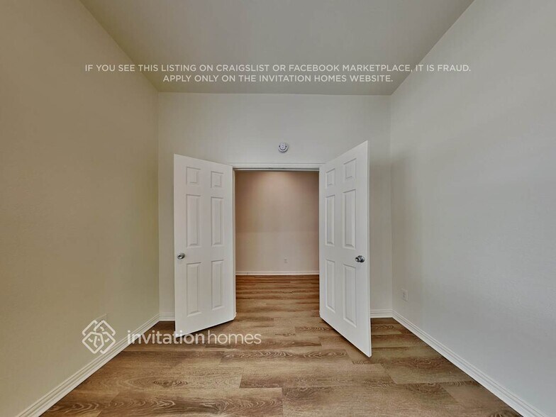 Building Photo - 1132 Ainsworth Dr