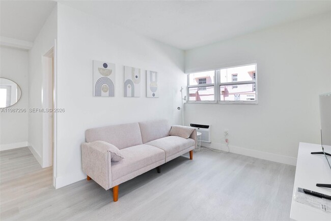 Building Photo - 1228 Pennsylvania Ave