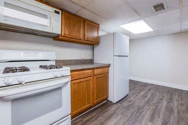 Building Photo - 2749 Oakley Wy