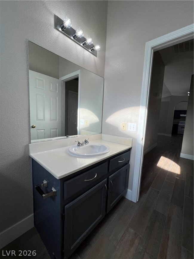 Building Photo - 917 Ashford Way