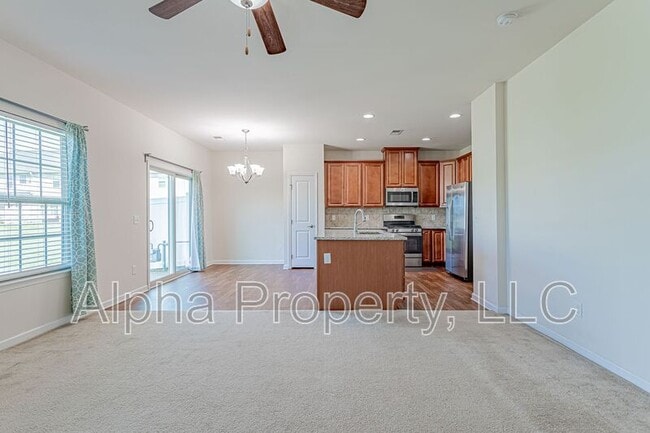 Building Photo - 308 Corday Ln