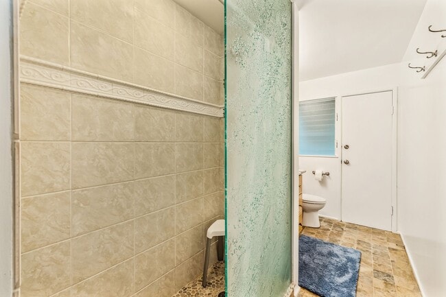 Building Photo - Fully Furnished Home in the Heart of Lanikai