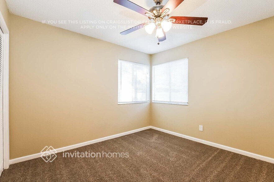 Building Photo - 1074 Windsong Cir