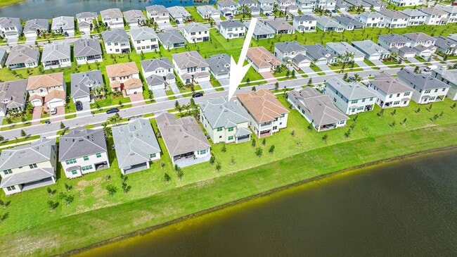 Building Photo - 5432 Pecan Dr