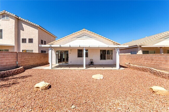 Building Photo - 5856 Golden Wing St