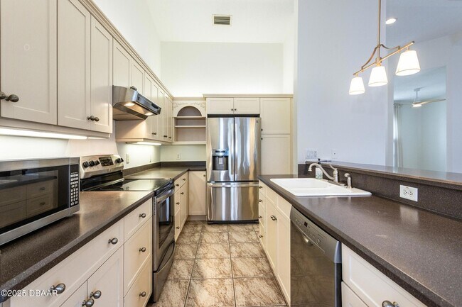 Building Photo - 142 Heron Dunes Dr