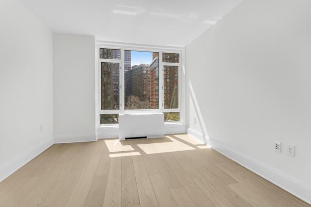 Building Photo - 2 bedroom in NEW YORK NY 10282