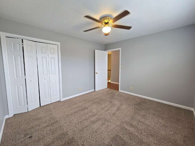 Building Photo - 991 Haggard Dr