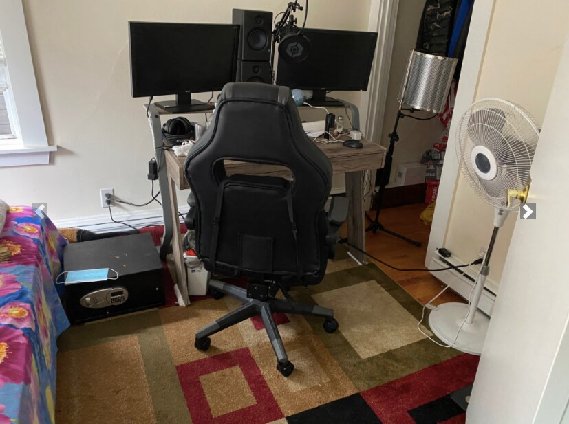 Building Photo - 17 Bay