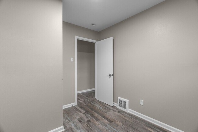 Building Photo - Charming 3-Bedroom, 1-Bath Single-Family Home