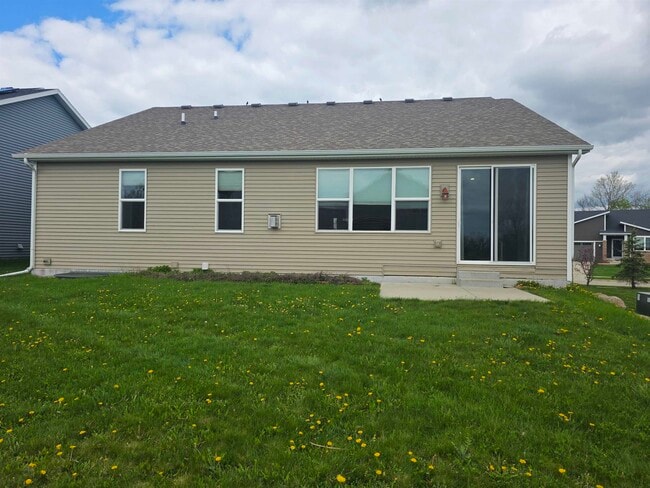 Building Photo - 10307 Ivory Dove Trail