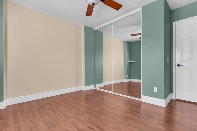 Building Photo - 29767 Southwood Ln