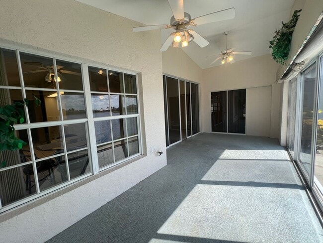 Building Photo - $2,350 ** AVAIL 7/15/25 ** LAKE SUZY ** 3 ...