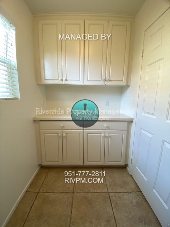 Building Photo - 44516 Penbrook Ln