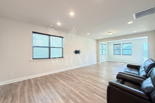 Building Photo - 219 Wood Orchid Ln