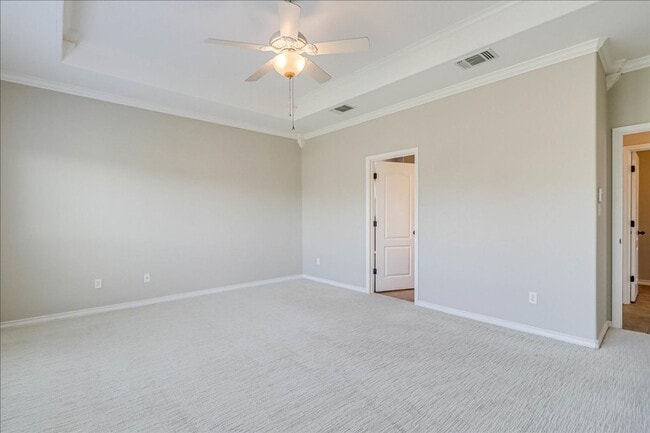 Building Photo - 5810 Aava Dr
