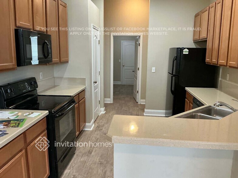 Building Photo - 9503 Woodleigh Mill Dr