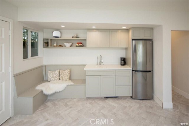 Building Photo - 2324 S Coast Hwy