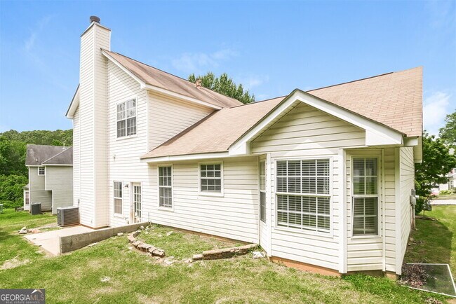 Building Photo - 6887 Fields Dr
