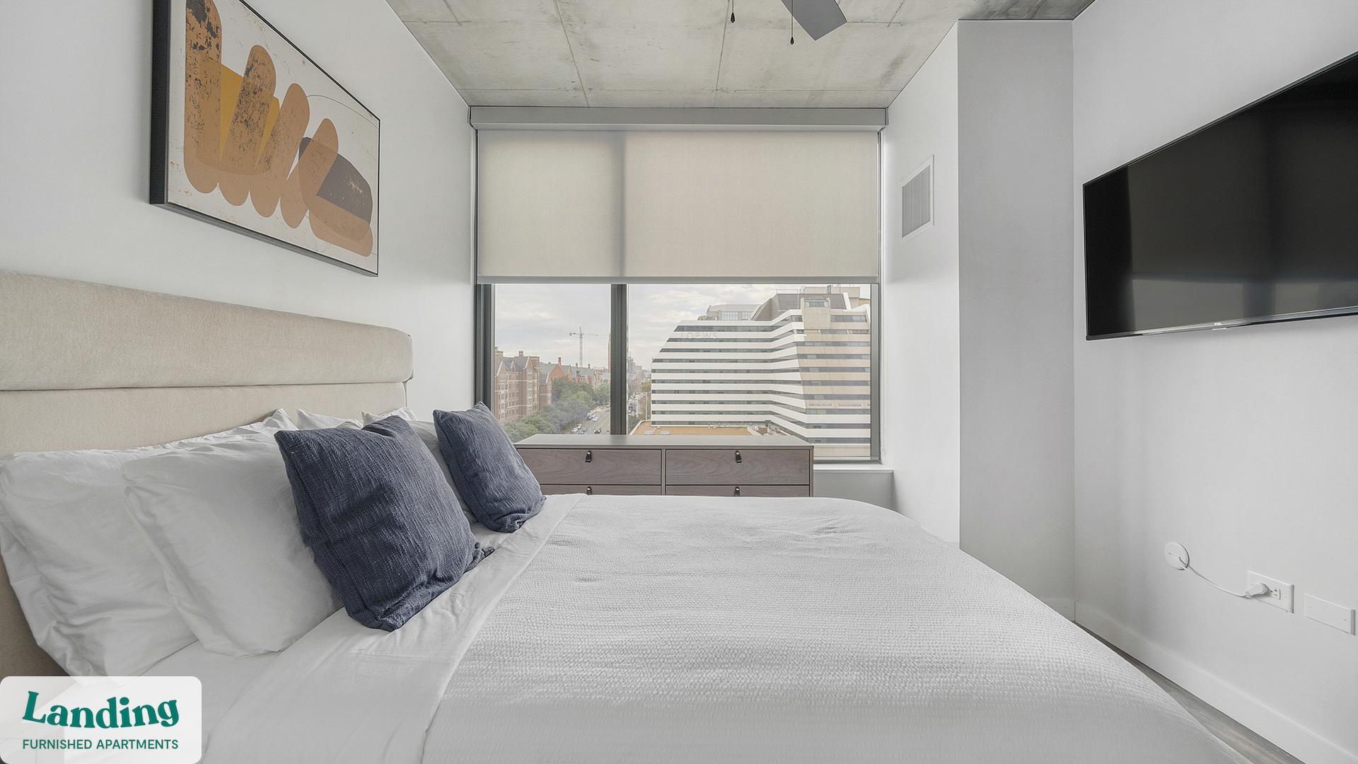 Building Photo - 2010 West End Ave