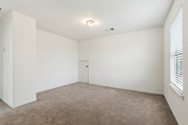 Building Photo - 12339 Ridgecrest Dr