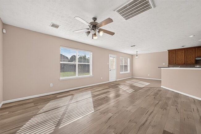 Building Photo - 24722 Garnet Shadow Ln