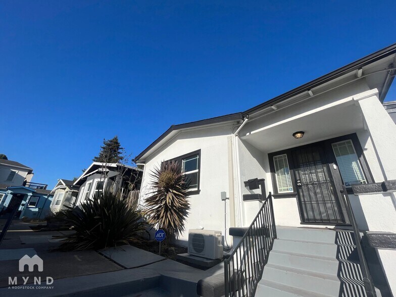 Building Photo - 1078 16th St