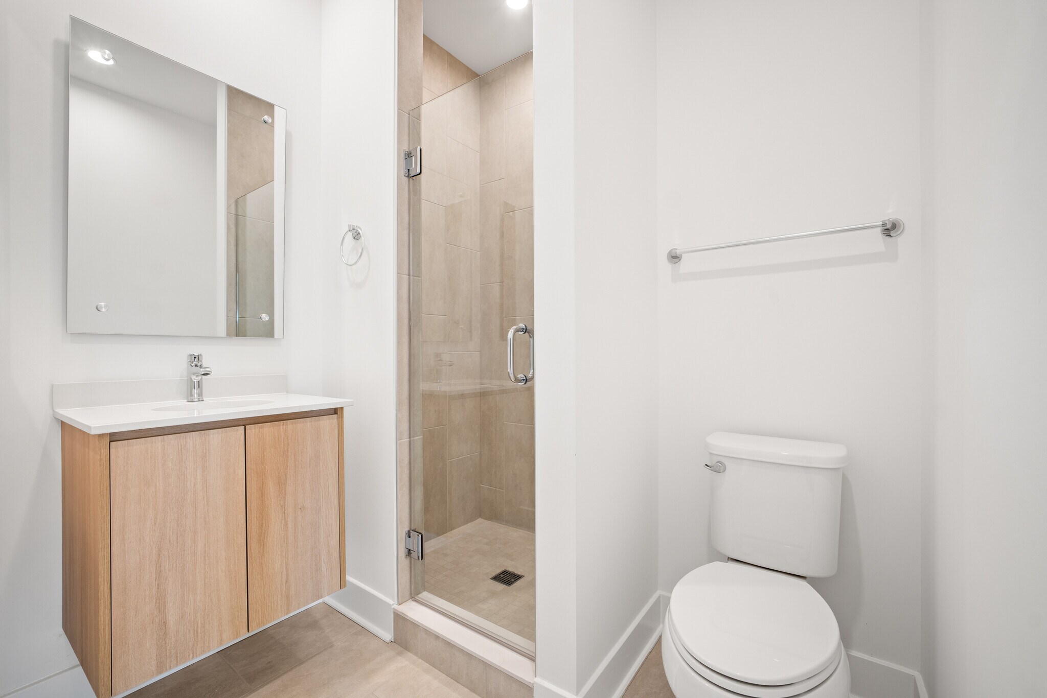 Loft Bathroom - 5504 Topaz Ln