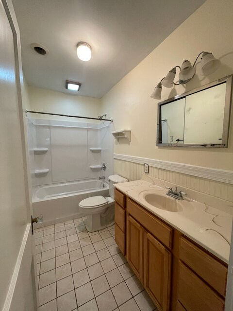 Building Photo - 255 S Sunset Dr