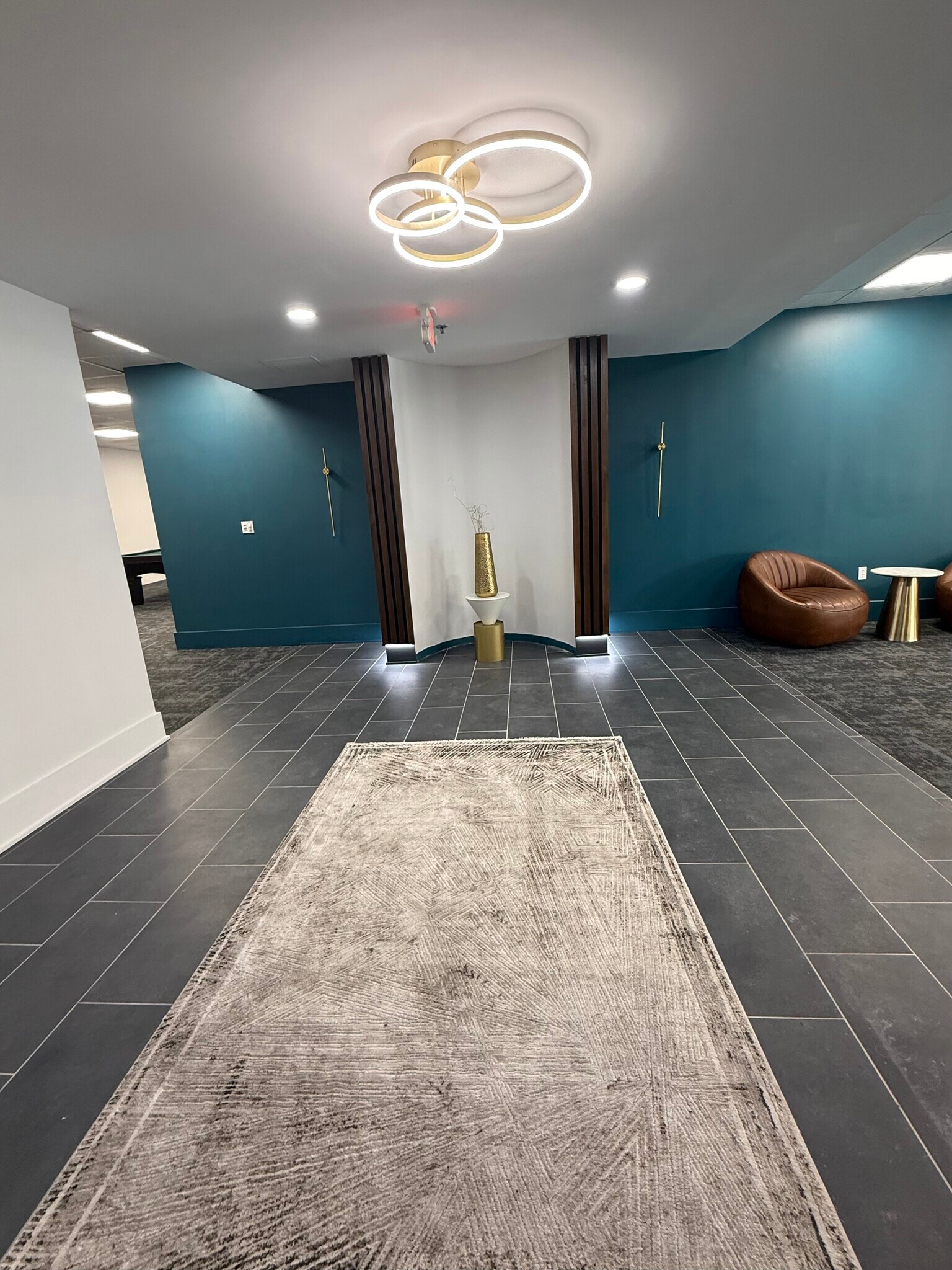 Windsor Clubroom - 620 Peachtree St NE