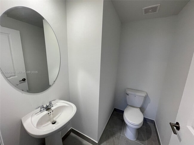 Building Photo - 23011 SW 131st Ave